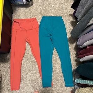 Bundle of 90 degree leggings